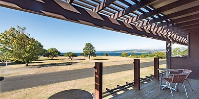 Suncourt Hotel & Conference Centre