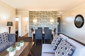 Suncourt Hotel & Conference Centre