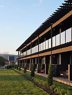 Suncourt Hotel & Conference Centre