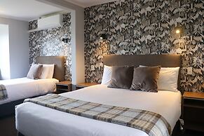 Suncourt Hotel & Conference Centre