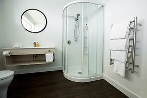 Suncourt Hotel & Conference Centre