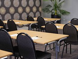 Suncourt Hotel & Conference Centre