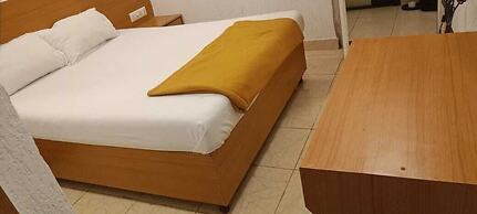 Hotel Red Palm