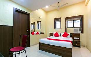 Hotel Red Palm