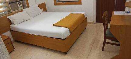 Hotel Red Palm