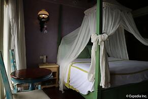 Joaquin's Bed and Breakfast