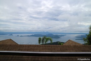 Joaquin's Bed and Breakfast