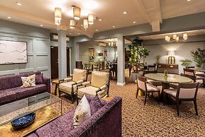 Hogarths Hotel