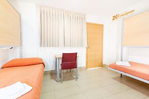 Albergue Inturjoven Sevilla - Hostel