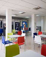 Albergue Inturjoven Sevilla - Hostel