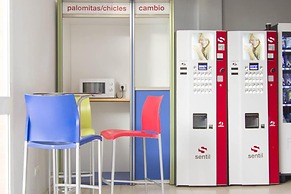 Albergue Inturjoven Sevilla - Hostel