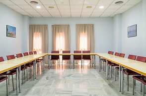 Albergue Inturjoven Sevilla - Hostel