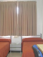 Albergue Inturjoven Almería - Hostel