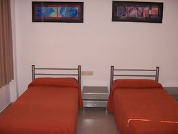 Albergue Inturjoven Almería - Hostel