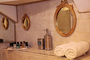 Sultan Tughra Hotel - Special Class