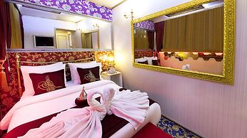 Sultan Tughra Hotel - Special Class