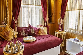 Sultan Tughra Hotel - Special Class