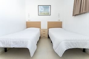 Albergue Inturjoven Sierra Nevada - Hostel