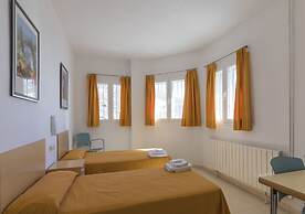 Albergue Inturjoven Sierra Nevada - Hostel