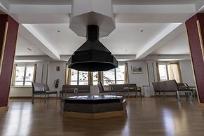 Albergue Inturjoven Sierra Nevada - Hostel