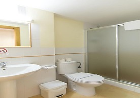 Albergue Inturjoven Sierra Nevada - Hostel