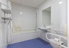 Albergue Inturjoven & Jaen - Hostel