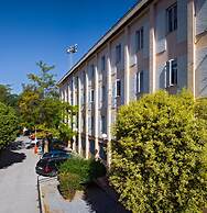 Albergue Inturjoven Granada - Hostel