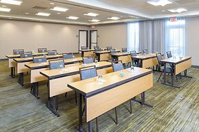 Courtyard Milwaukee Airport