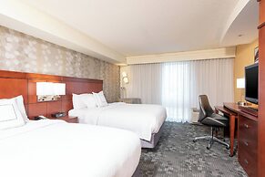 Courtyard Milwaukee Airport