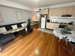 Sydney Airport Suites