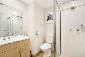 Sydney Airport Suites