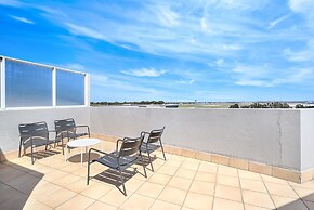 Sydney Airport Suites