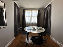 Sydney Airport Suites