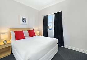 Sydney Airport Suites