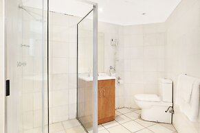 Sydney Airport Suites