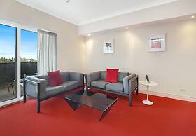 Sydney Airport Suites