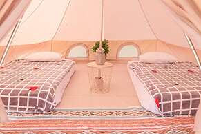 Soka Indah Restaurant & Bungalows