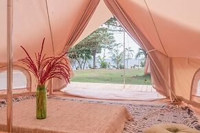 Soka Indah Restaurant & Bungalows