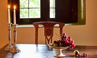 Lava Suites and Lounge