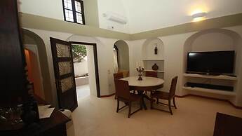 Lava Suites and Lounge