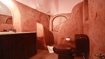 Lava Suites and Lounge