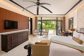The St. Regis Sanya Yalong Bay Resort
