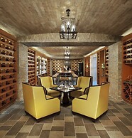 The St. Regis Sanya Yalong Bay Resort