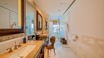 The St. Regis Sanya Yalong Bay Resort