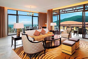 The St. Regis Sanya Yalong Bay Resort