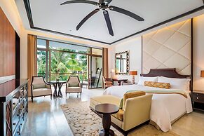 The St. Regis Sanya Yalong Bay Resort