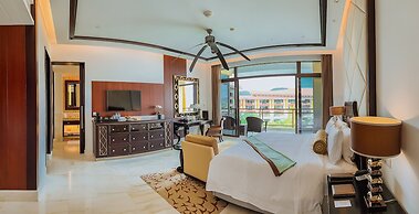 The St. Regis Sanya Yalong Bay Resort