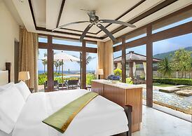 The St. Regis Sanya Yalong Bay Resort