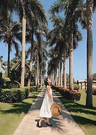 The St. Regis Sanya Yalong Bay Resort