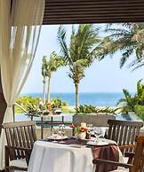 The St. Regis Sanya Yalong Bay Resort